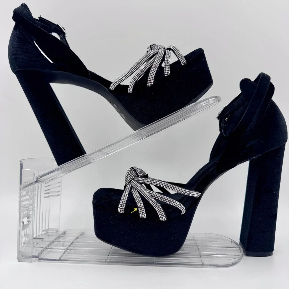 Gianni Bini 8M Black Velvet Rhinestone Bow Platform Block Heel Sandals
